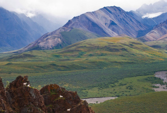 Explore Alaska’s majestic scenery